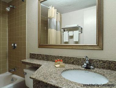 Days Inn By Wyndham Charlotte/Woodlawn Near Carowinds Værelse billede